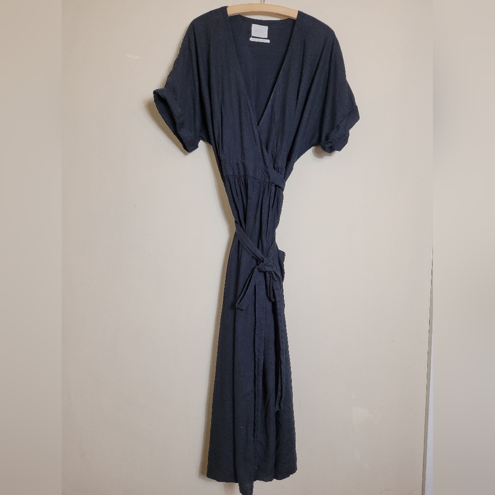 Urban Outfitters Black Short Sleeved V-neck Wrap Maxi Dress Large